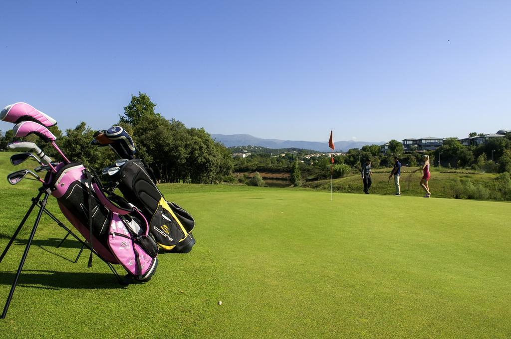 Appartea Golf Side Aparthotel Biot Buitenkant foto